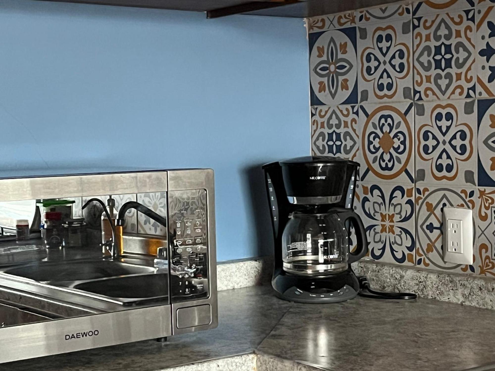 Casa De La Alegria 2 Apartments 마사틀란 외부 사진